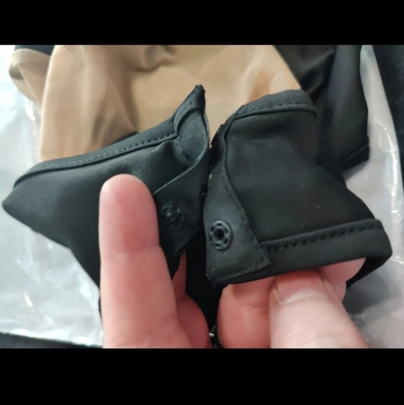 Black sheer cut out bodysuit - Picture 6 of 7